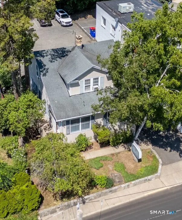 506 Old Stratfield Road, Fairfield