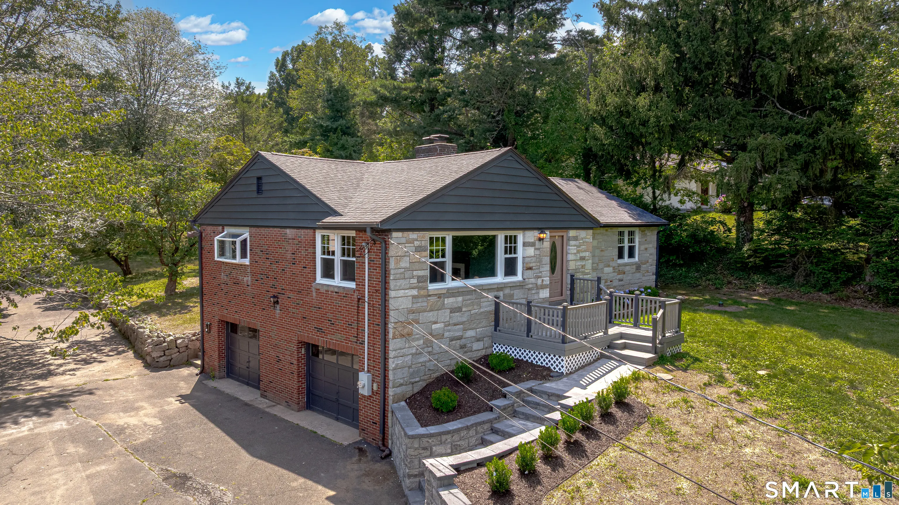 16 Gilbert Hill Road, North Haven
