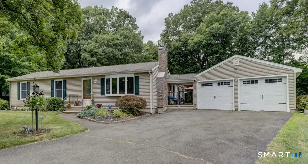 403 Hitchcock Road, Southington