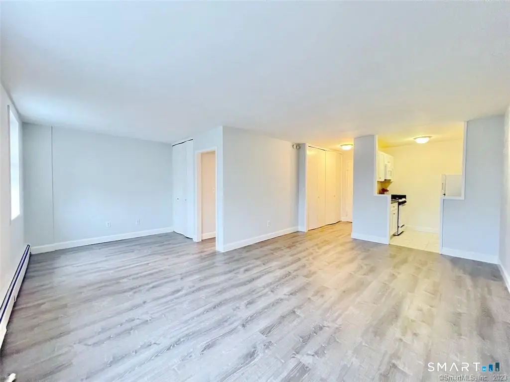 140 Grove Street 5j, Stamford