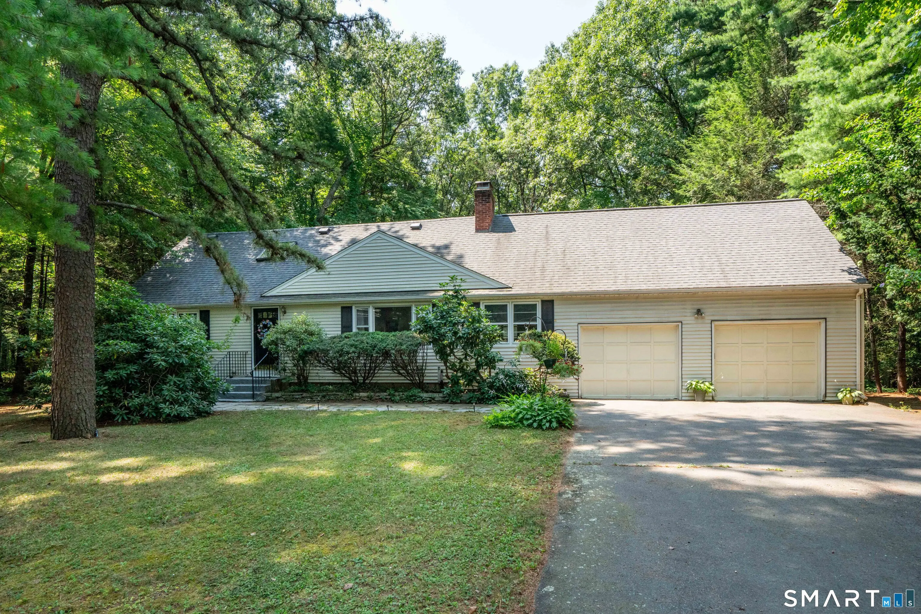 240 Haynes Road, Avon