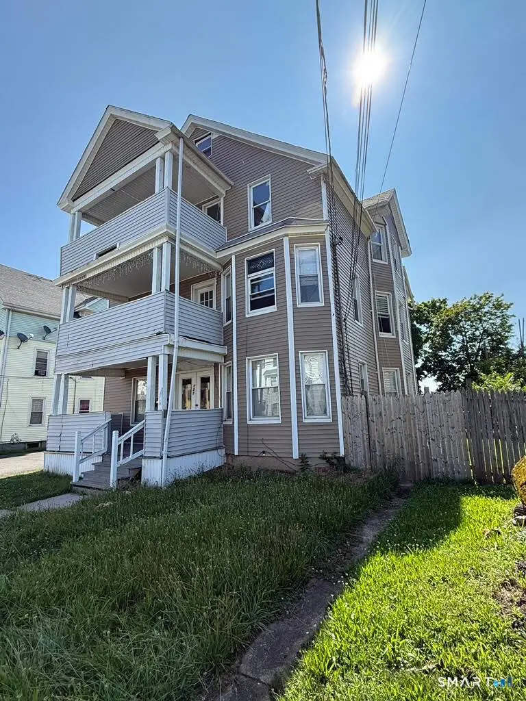 727 East Street, New Britain