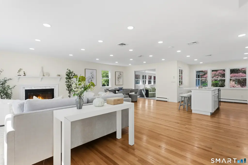 153 Woody Lane, Fairfield