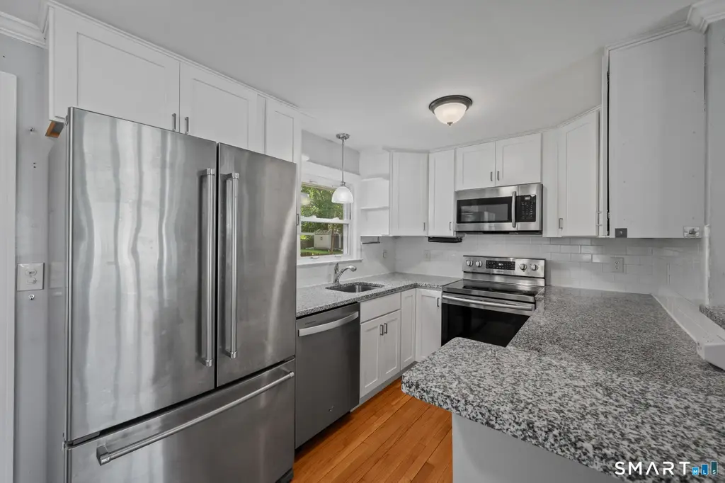 6 Charles Street, Southington
