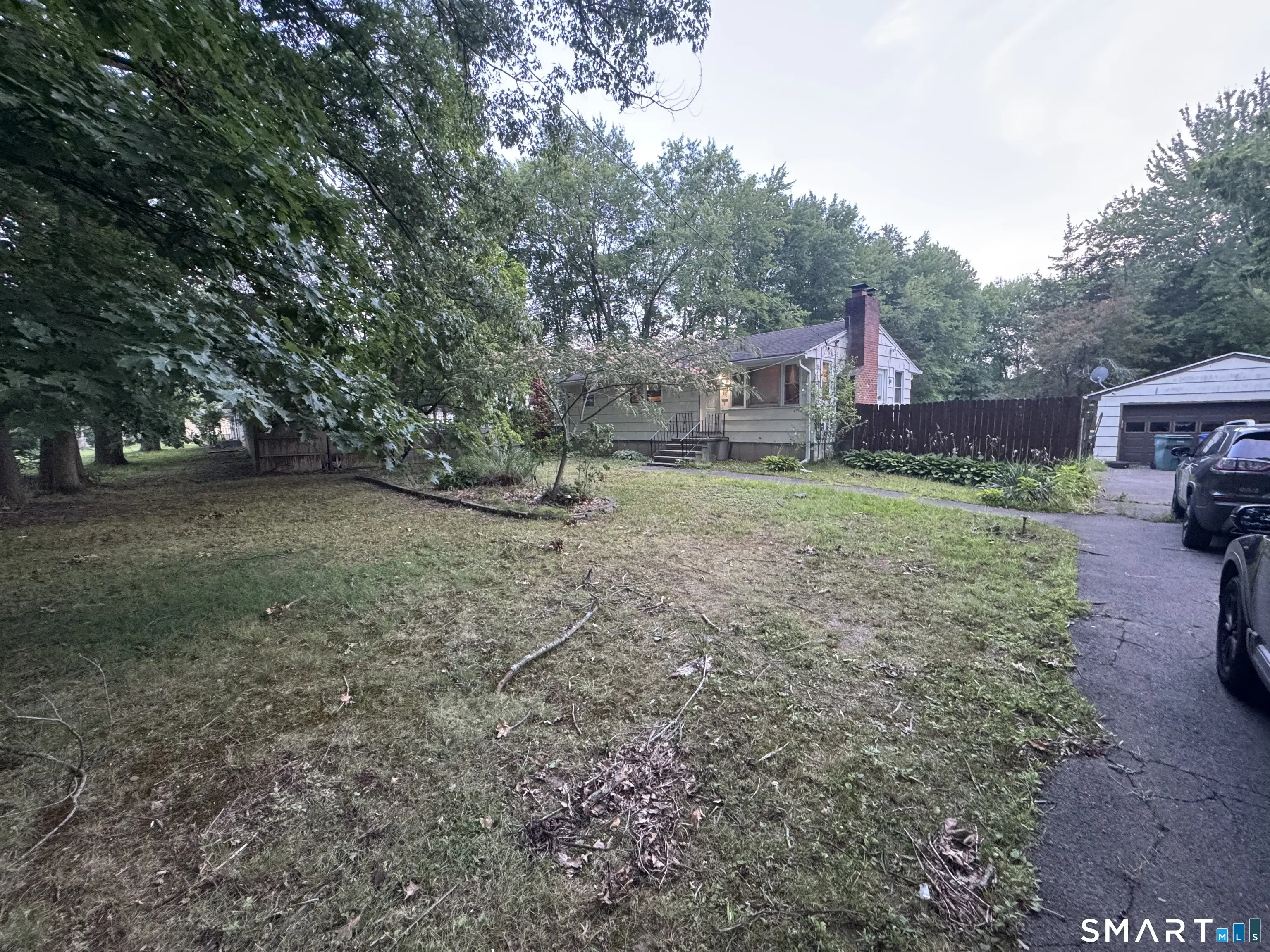 712 Woodin Street, Hamden