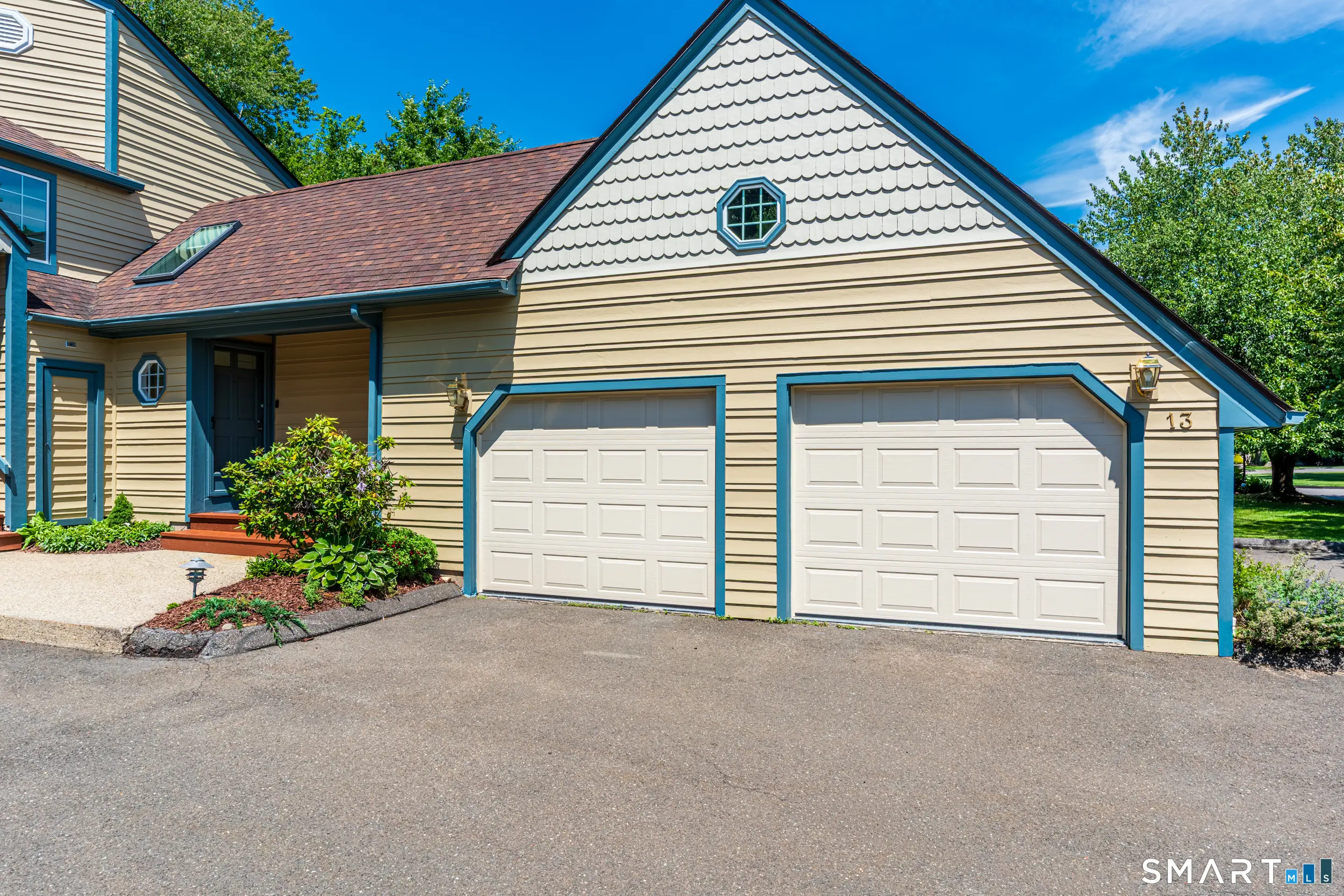 13 L Hermitage Drive 13, Shelton