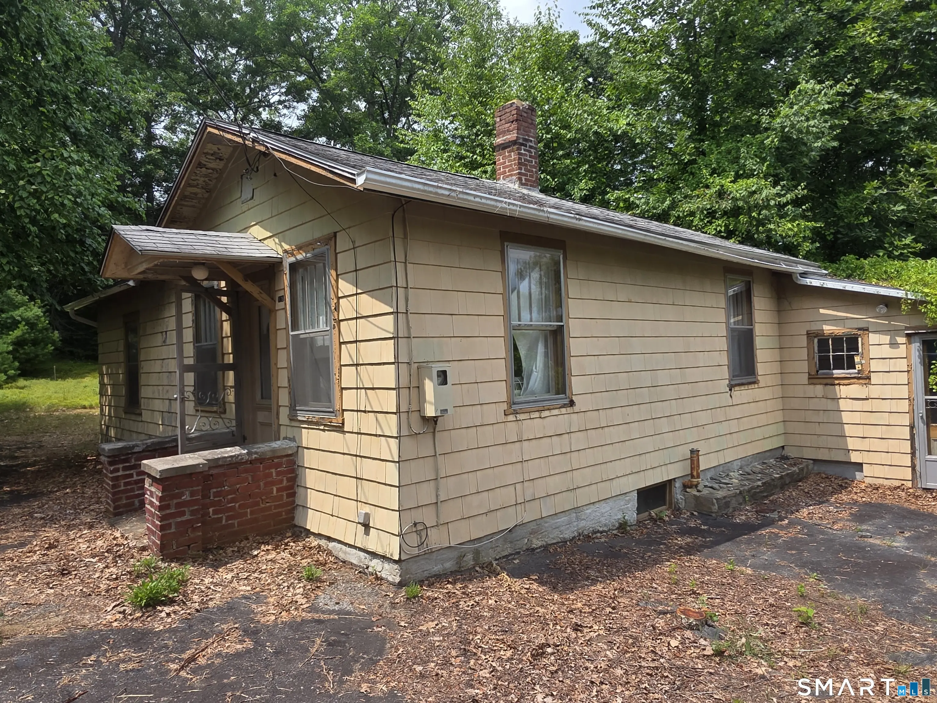 978 Voluntown Road, Griswold