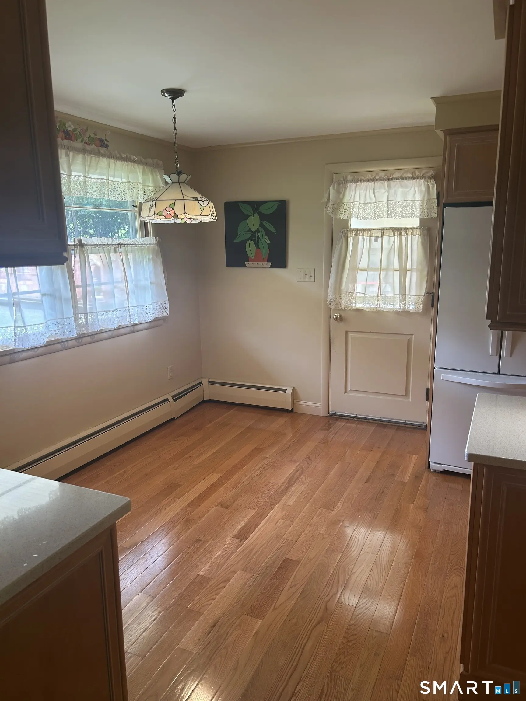 28 Clearview Circle, Naugatuck