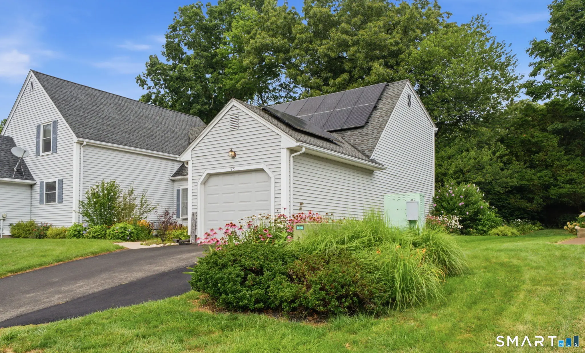 175 Deer Run Trail, Manchester