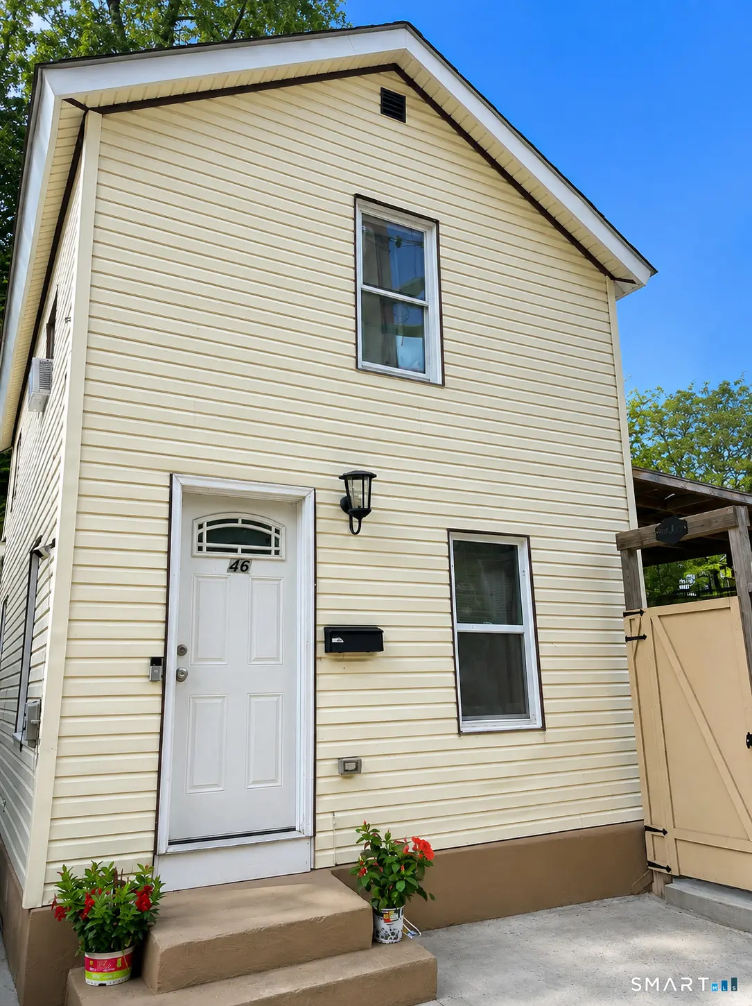 46 Pond Street, Waterbury