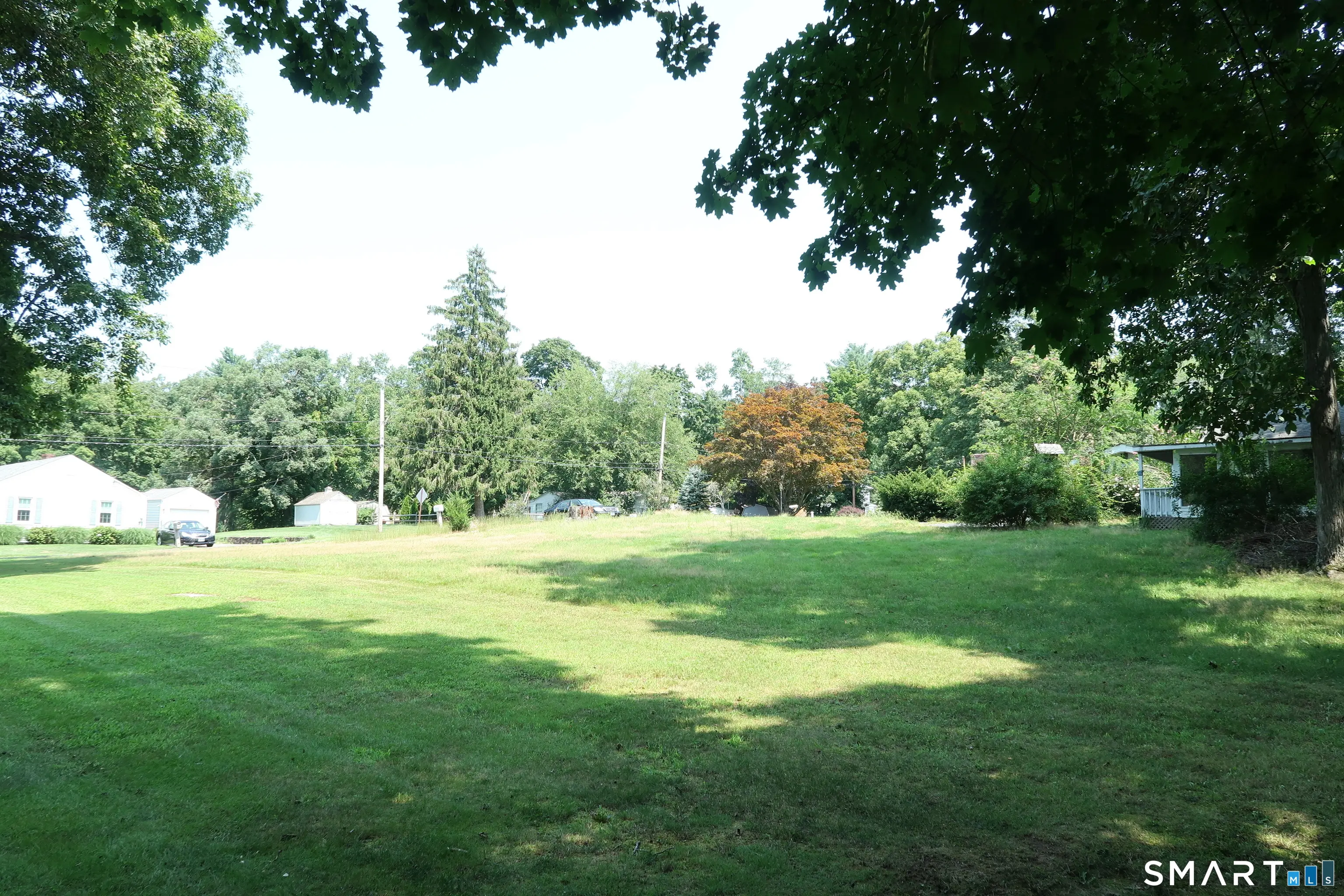 31 Middle Road, Guilford