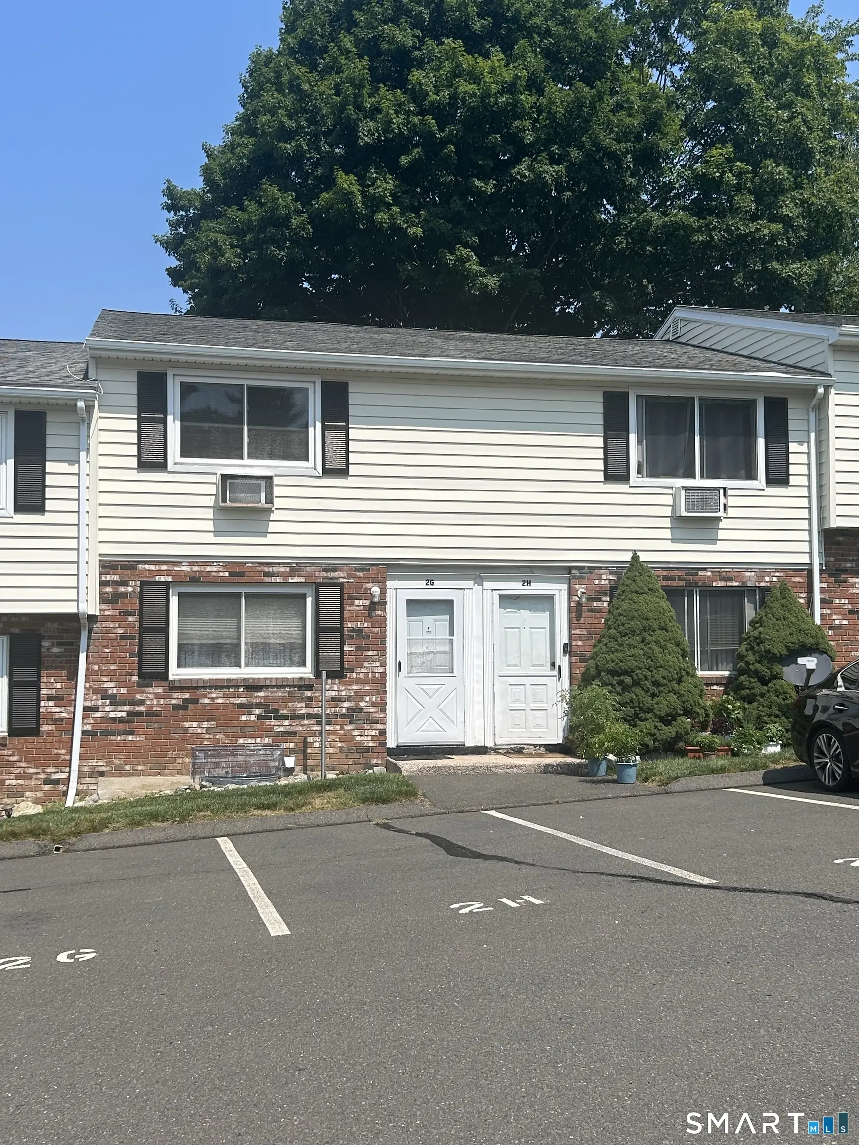 461 Spring Street 2g, Naugatuck