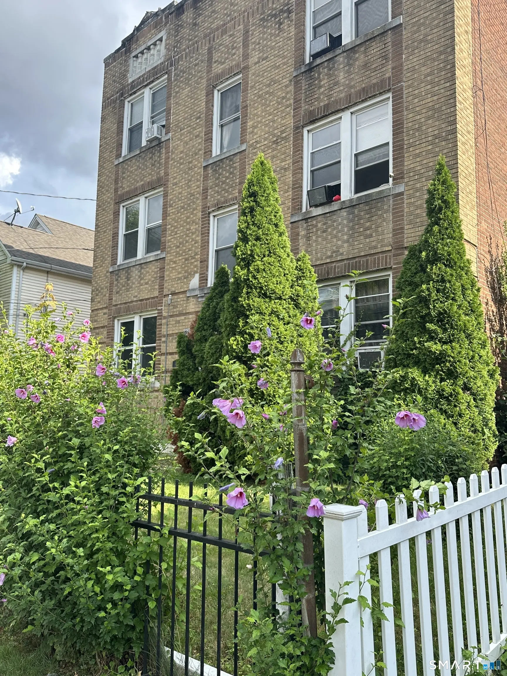 45 School Street 2w, Hartford