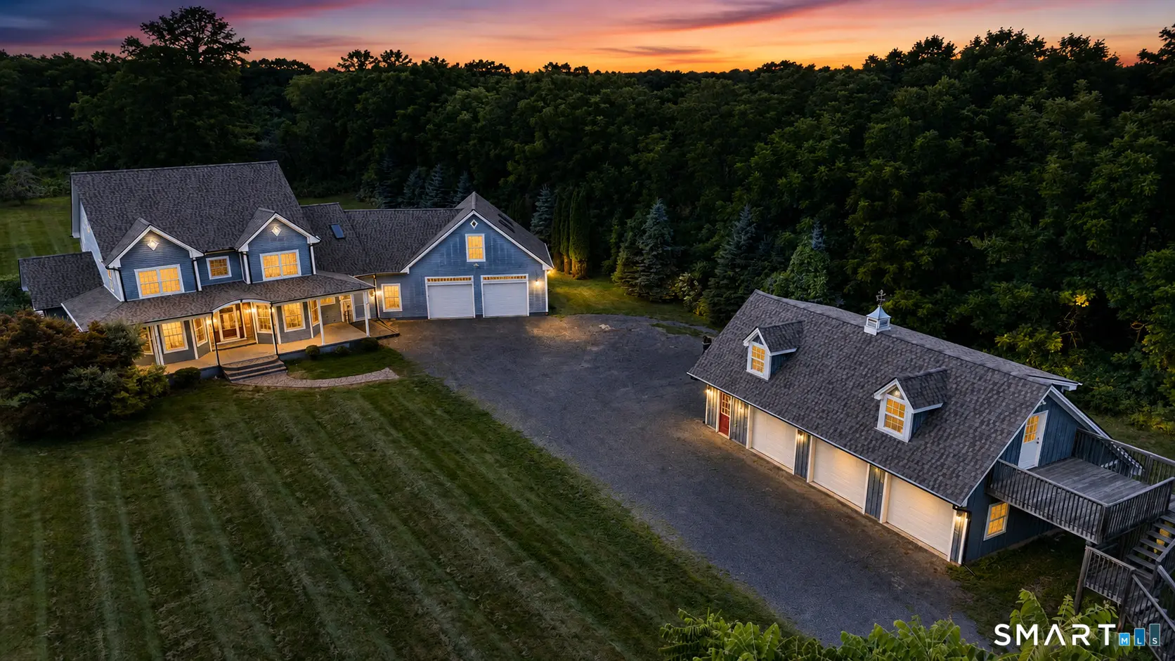 904 South Grand Street, East Granby