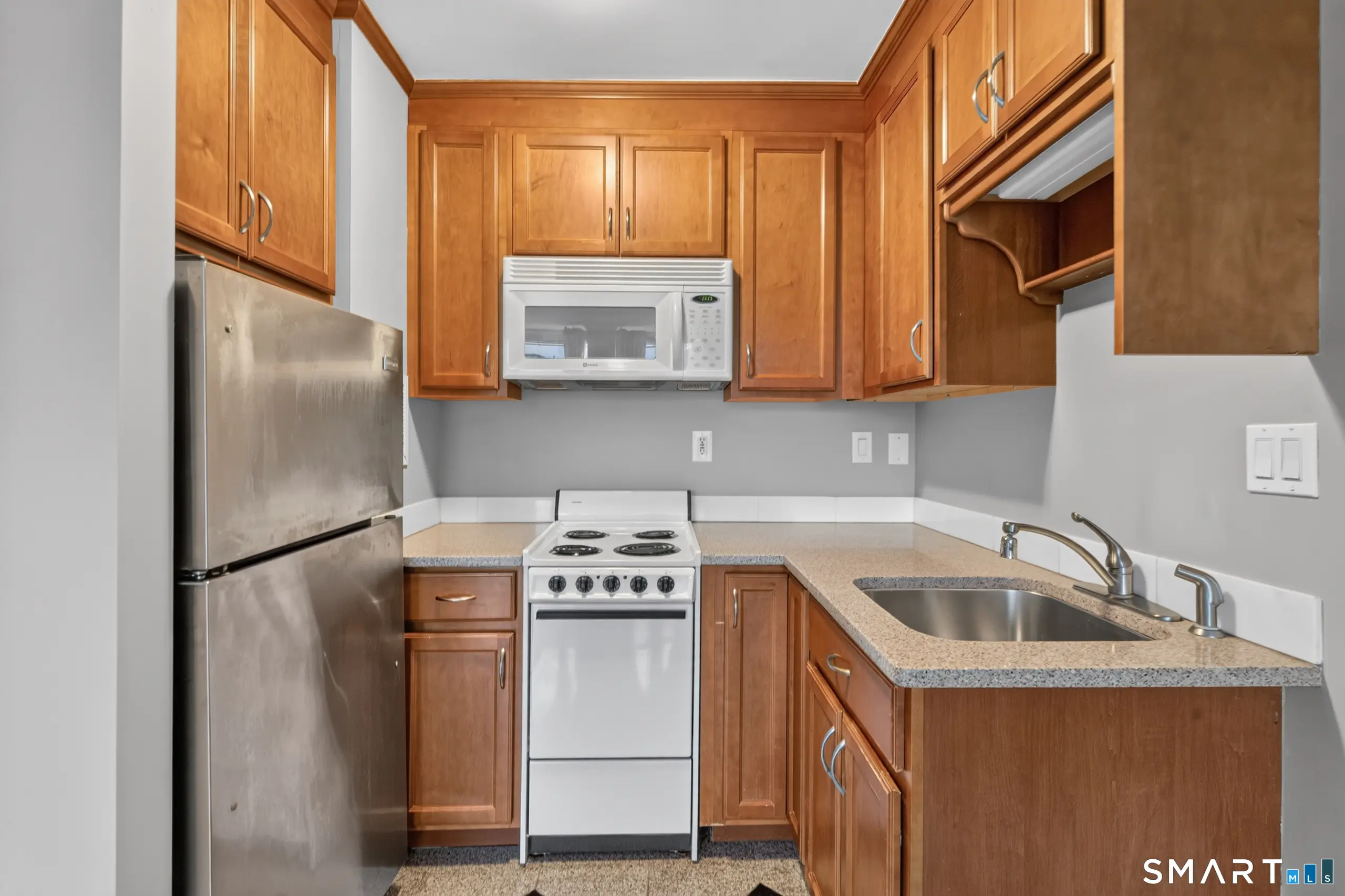 1 Gold Street 3f, Hartford