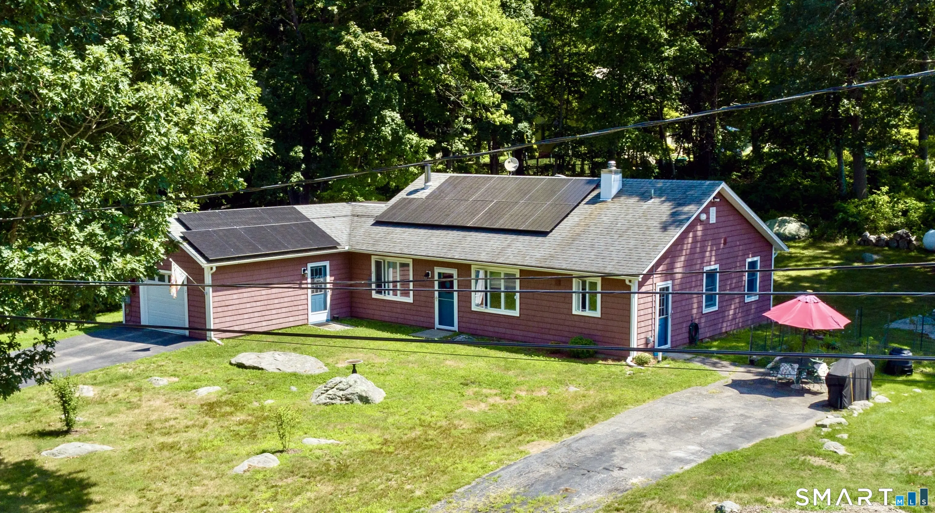 2 Hillcrest Drive, Stonington