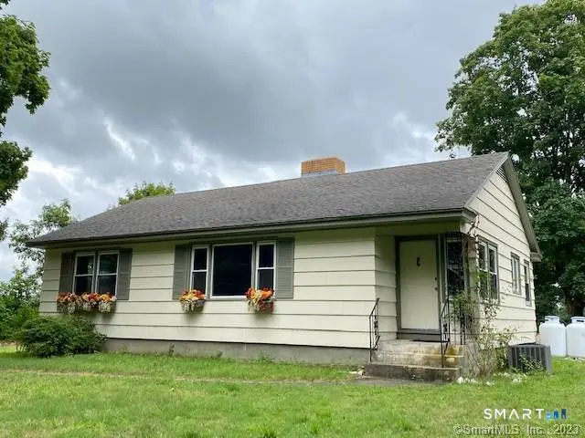 182 Conantville Road, Mansfield