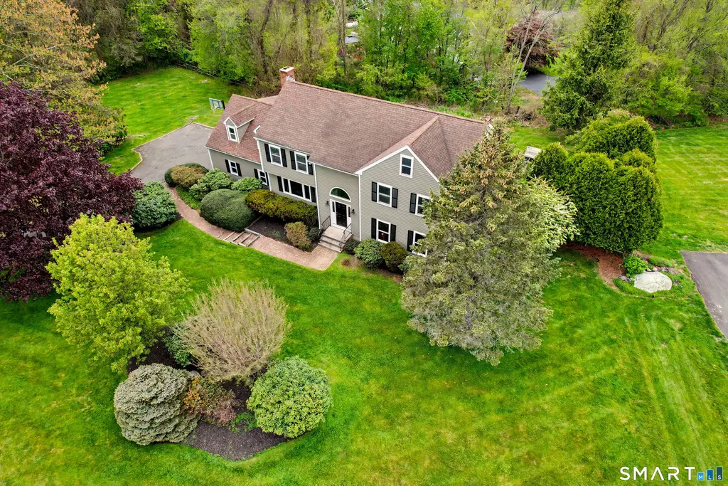 49 Georges Lane, Monroe