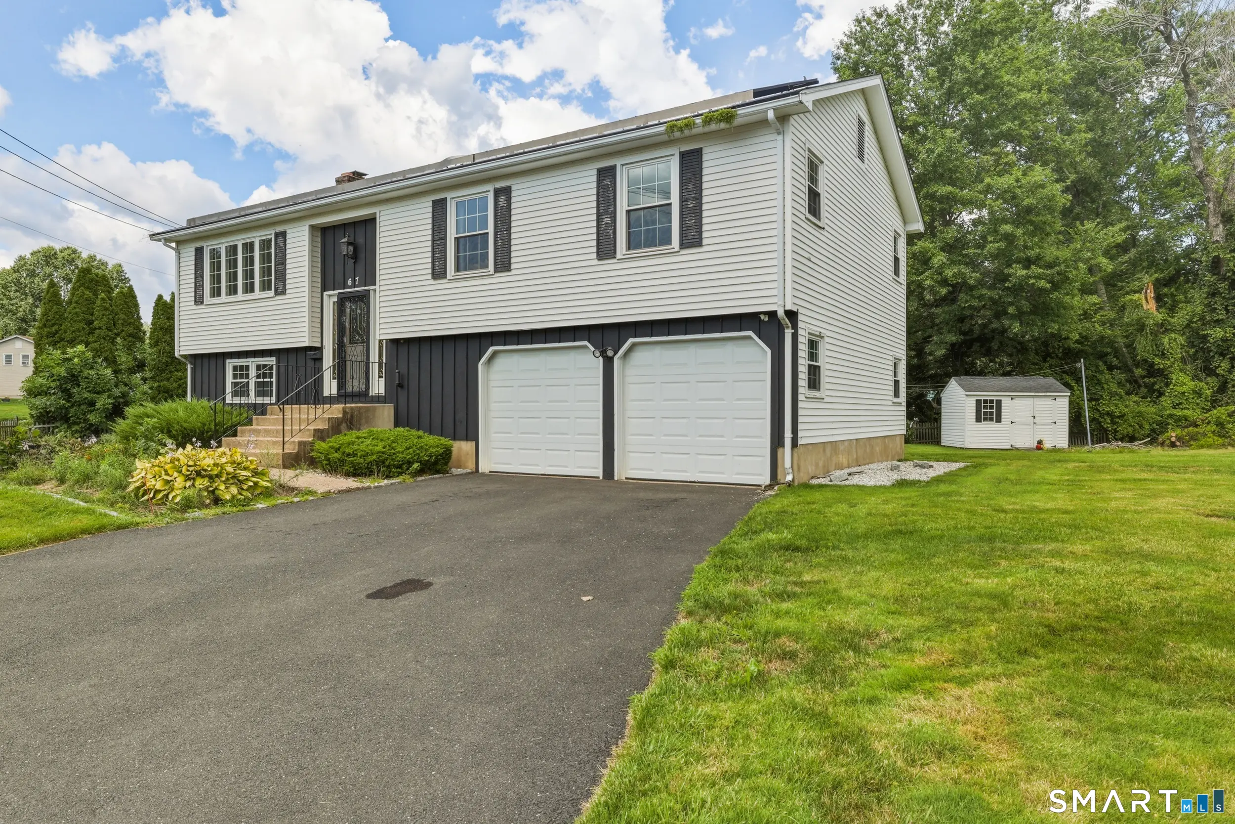 67 Sunnyfield Drive, Windsor