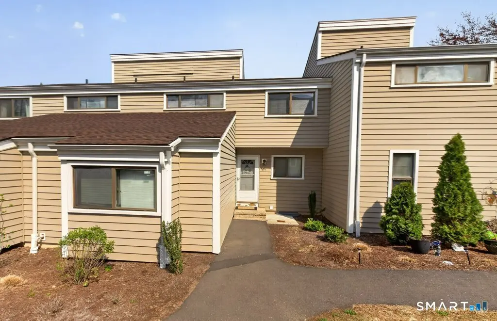 62 Monticello Drive 62, Branford