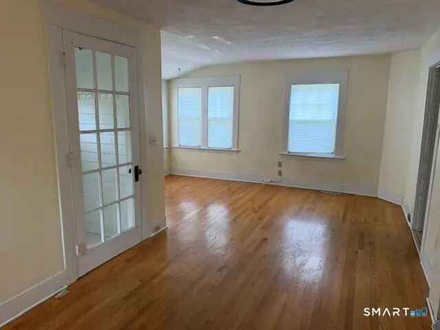 816 Indian Hill Road, Orange
