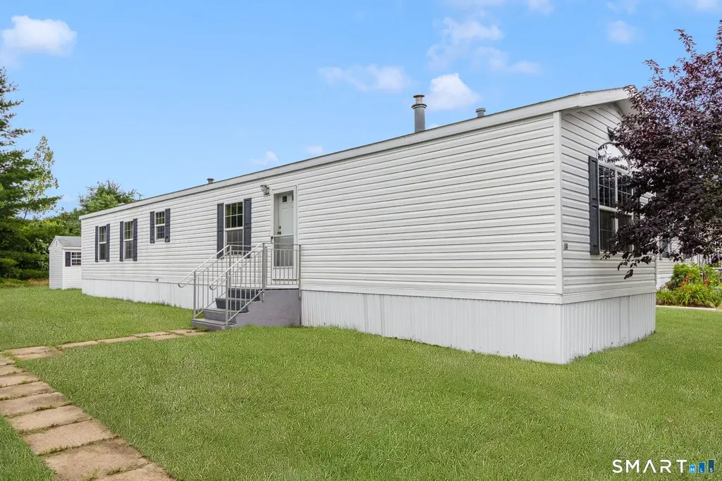 14 Kitty Lane, Windham
