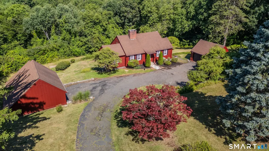 987 Hill Street, Suffield