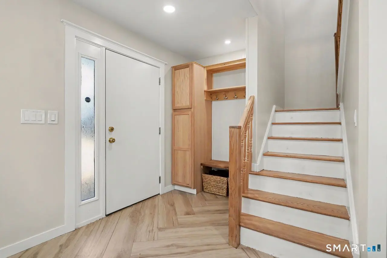 181 West Walk 181, West Haven