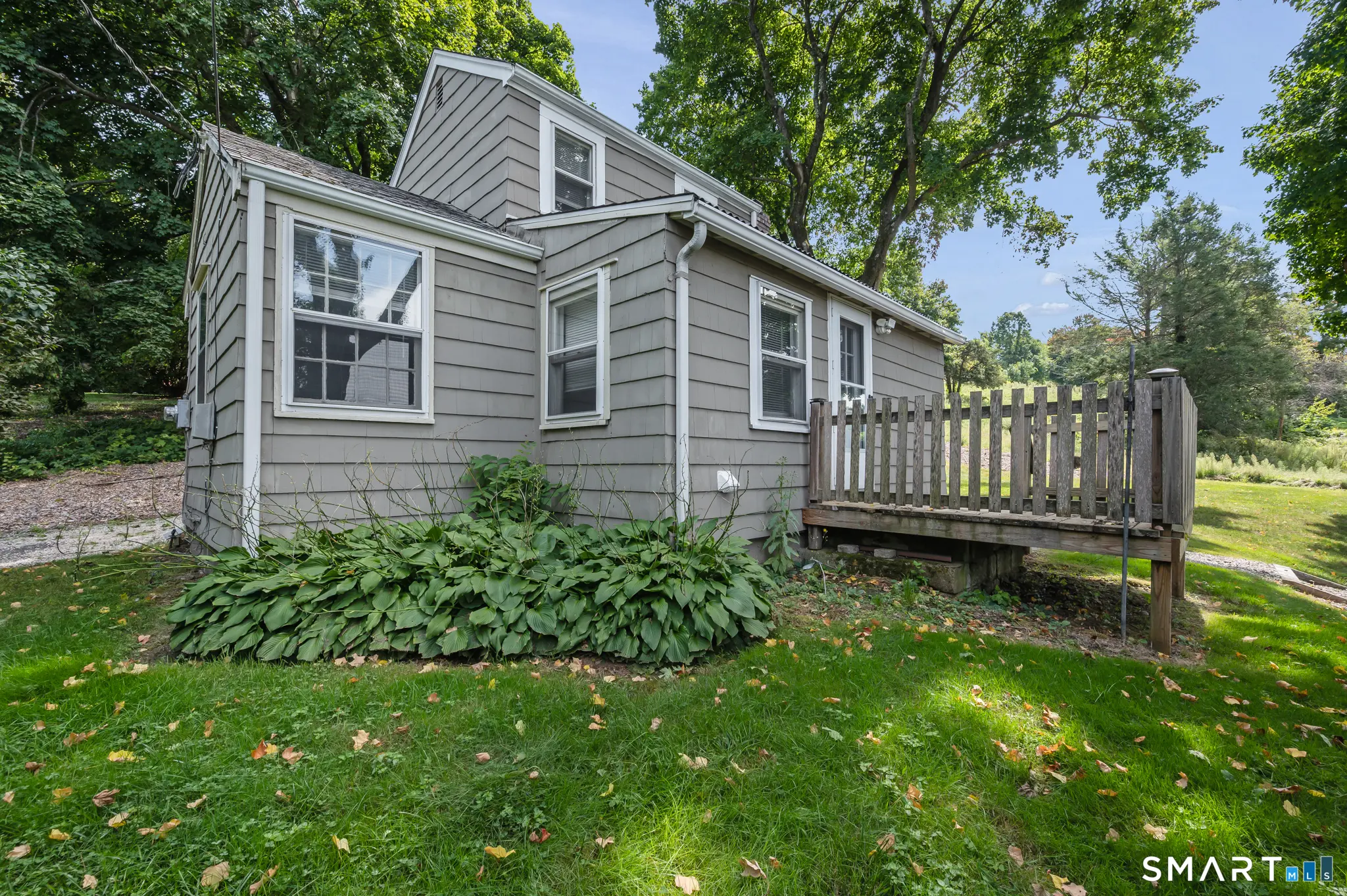 136 Chestnut Hill Road, Glastonbury