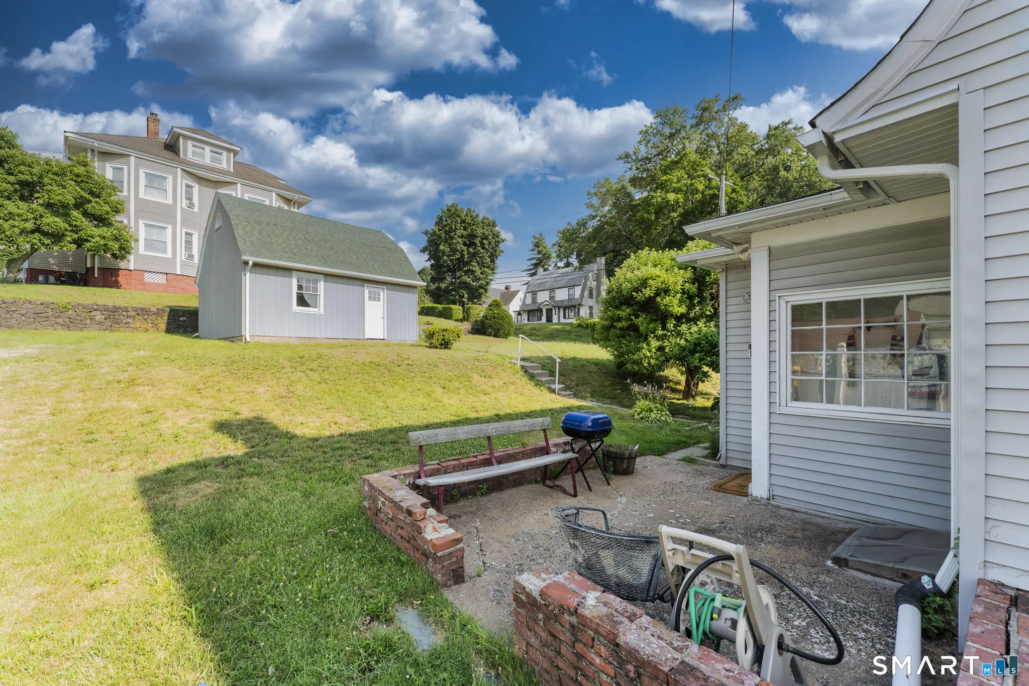 278 Blue Hills Avenue, Hartford