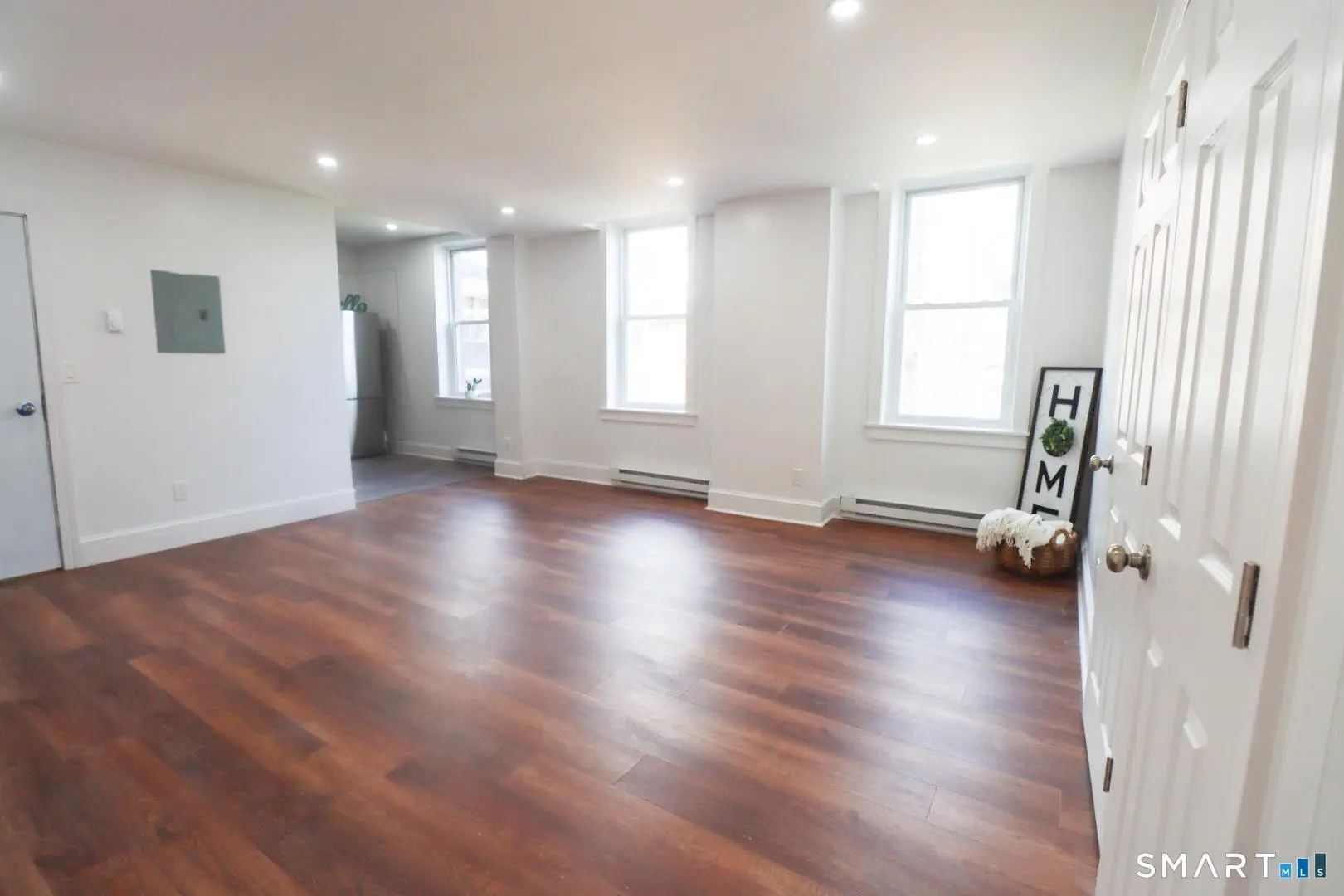 156 Garfield Avenue, New London