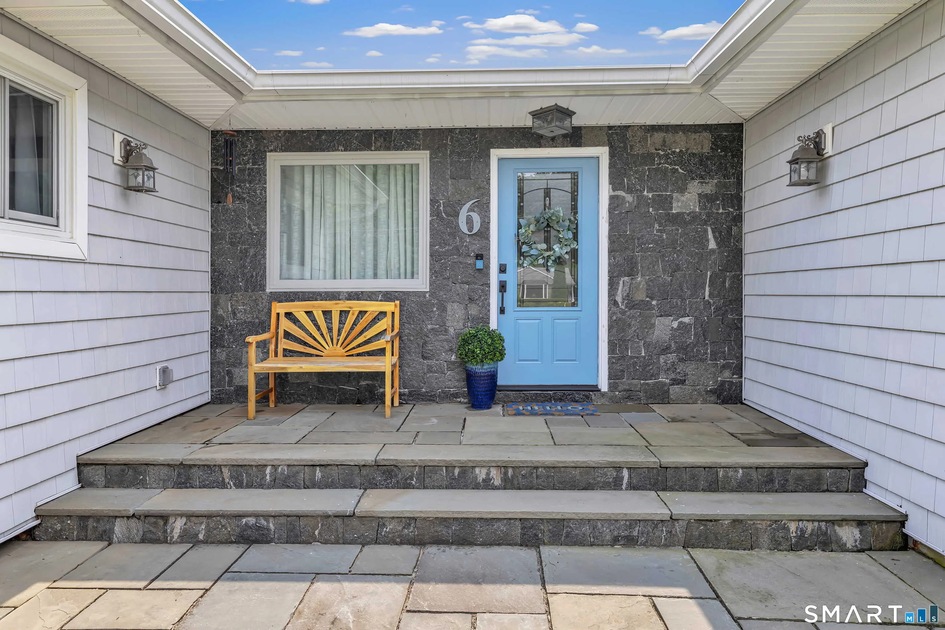 6 Norwood Terrace, Trumbull