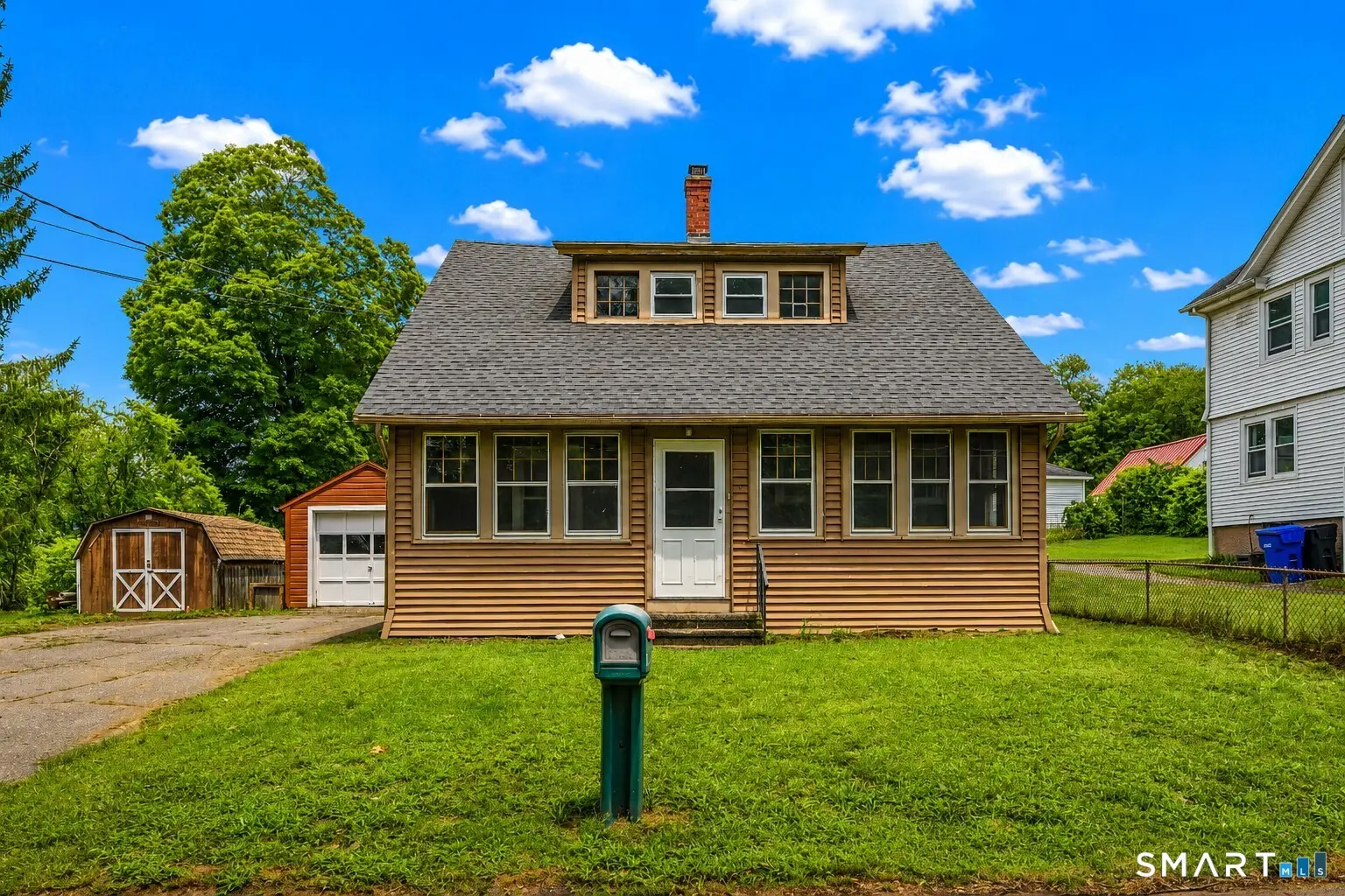 7 Maple Avenue, East Windsor