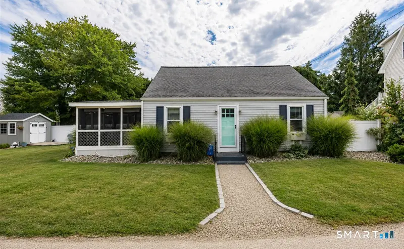4 Elinor Road, Old Saybrook