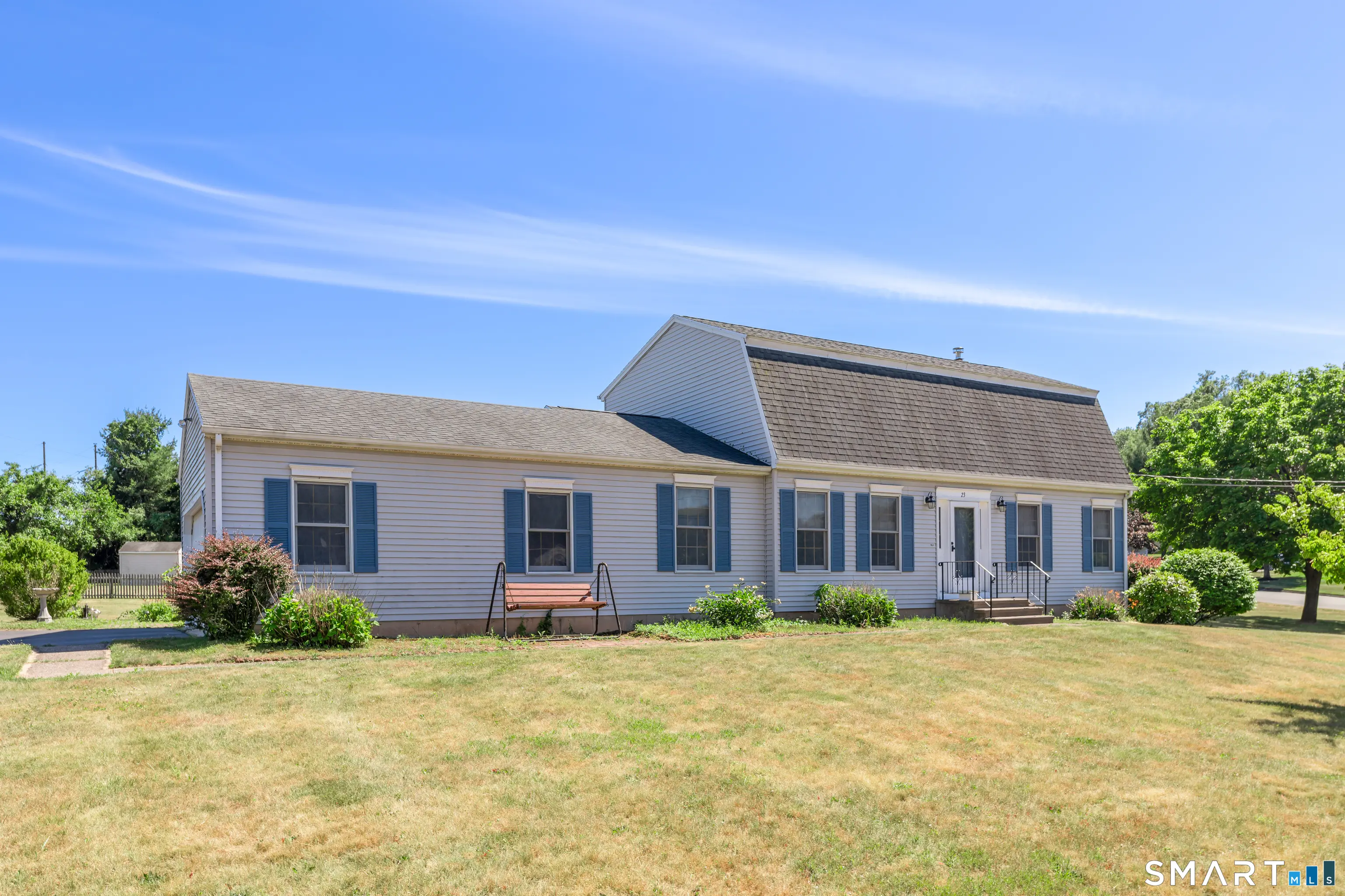 23 Sara Circle, North Haven