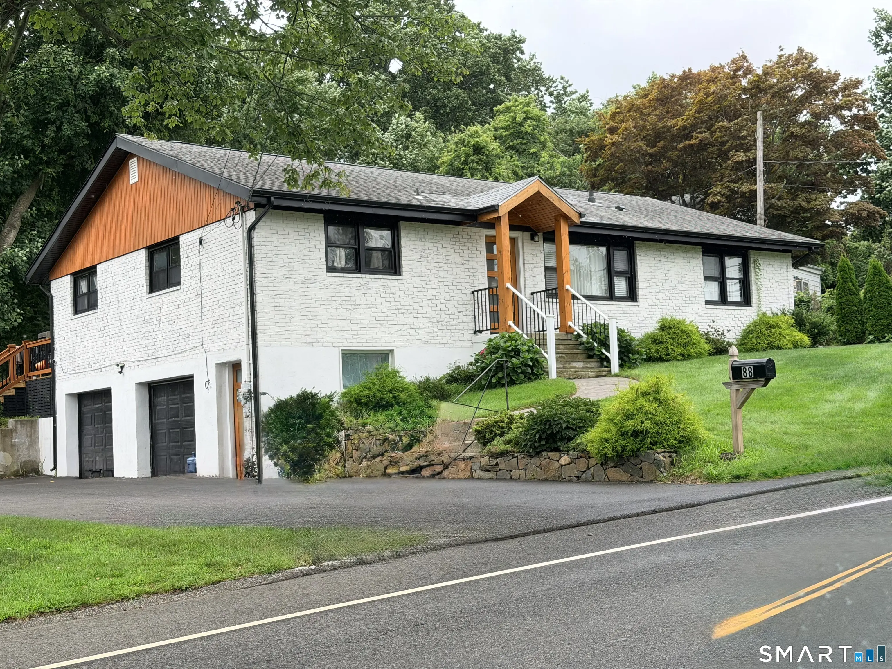 88 Yale Avenue, Milford