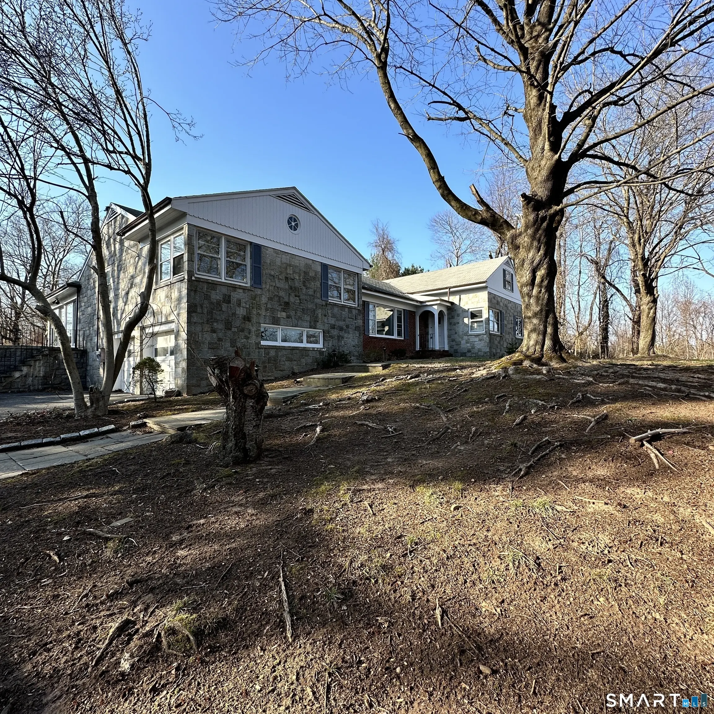 167 Kings Highway, North Haven