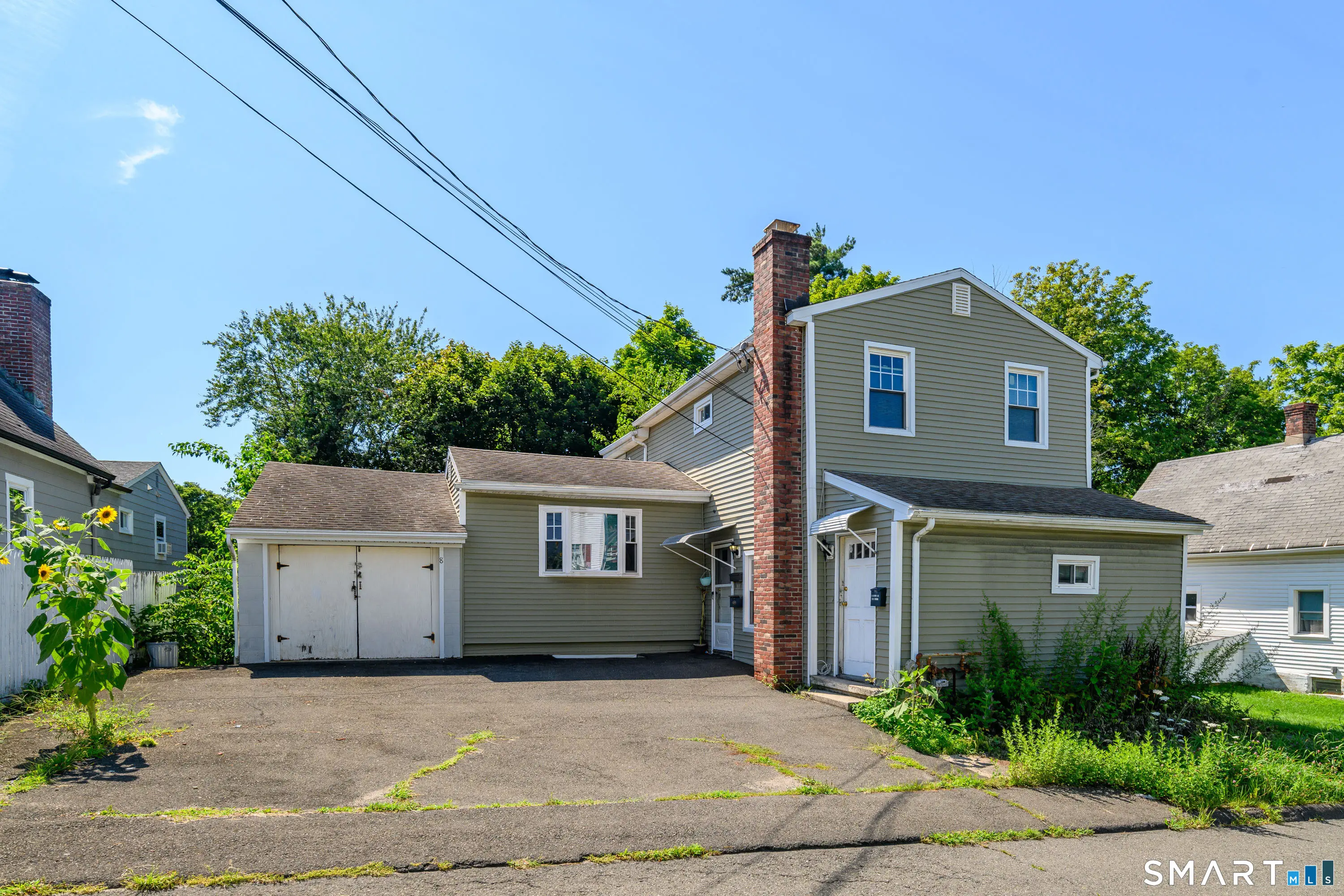 8 Davis Street, Danbury