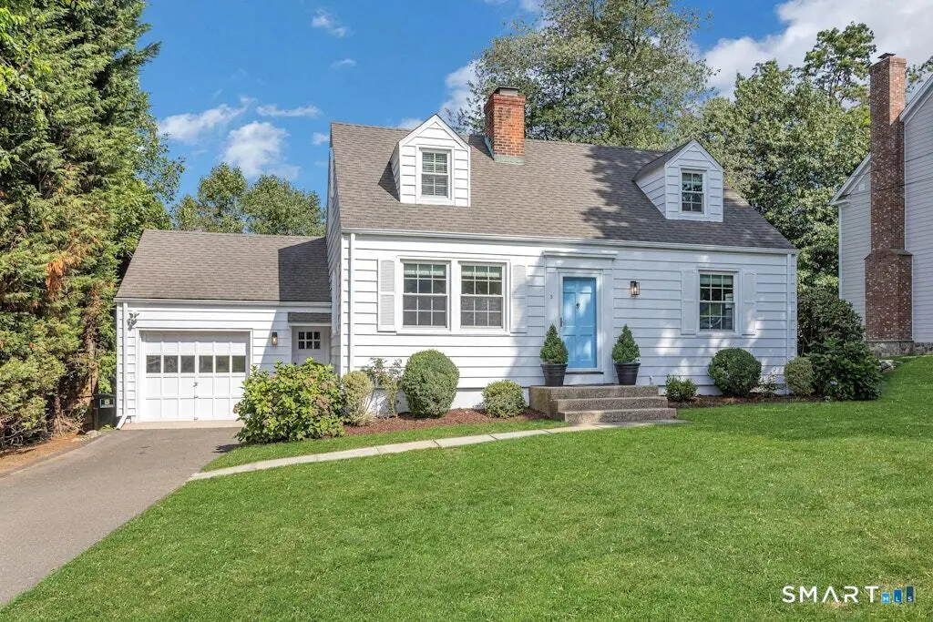 3 Walmsley Road, Darien