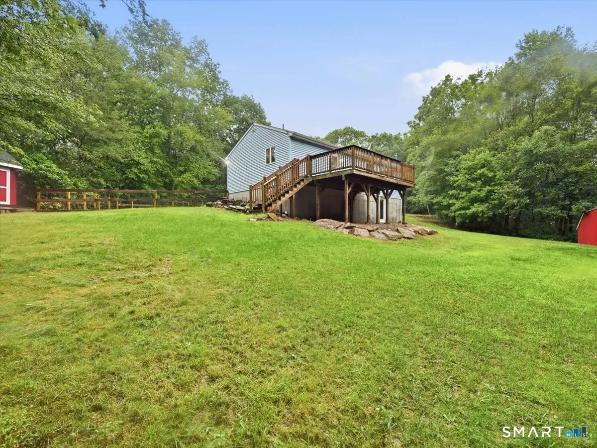 816 Gibson Hill Road, Sterling