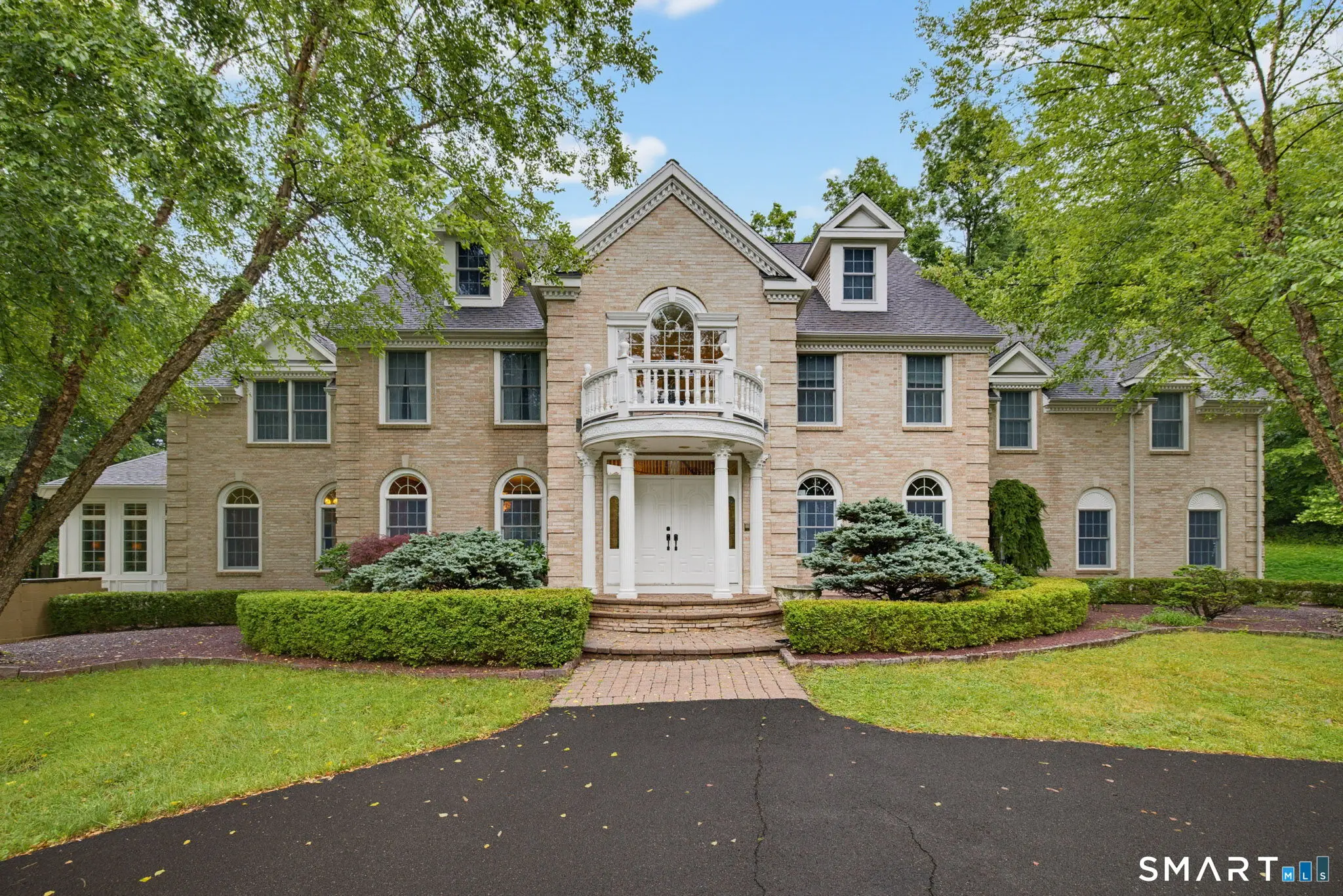152 Williamsburg Drive, Southington