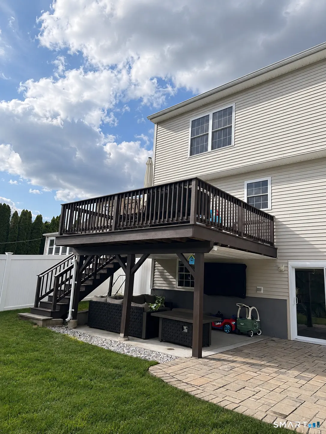 70 Lakeside Avenue, Middletown
