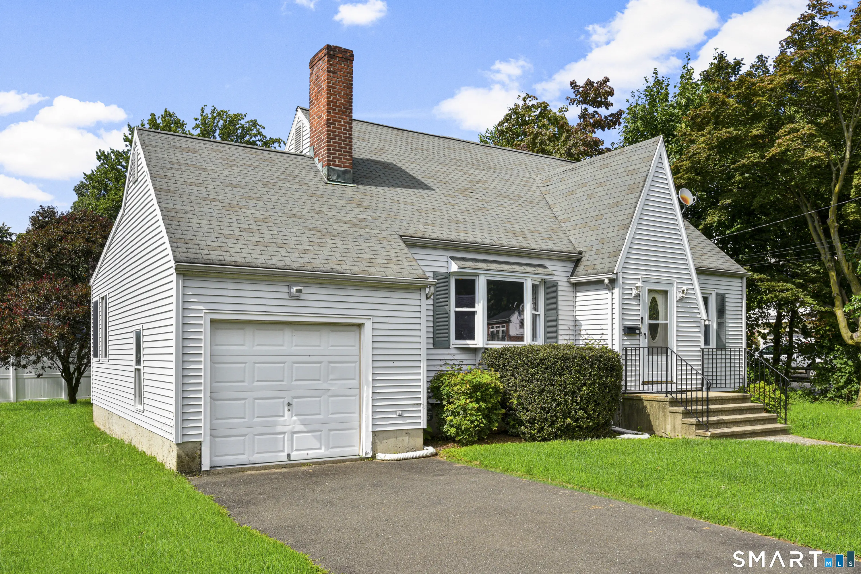 106 Clark Street, Bridgeport