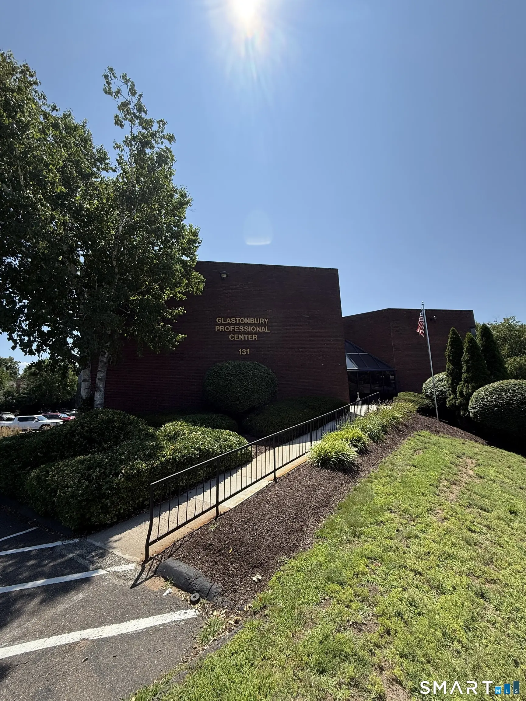 131 New London Turnpike, Glastonbury