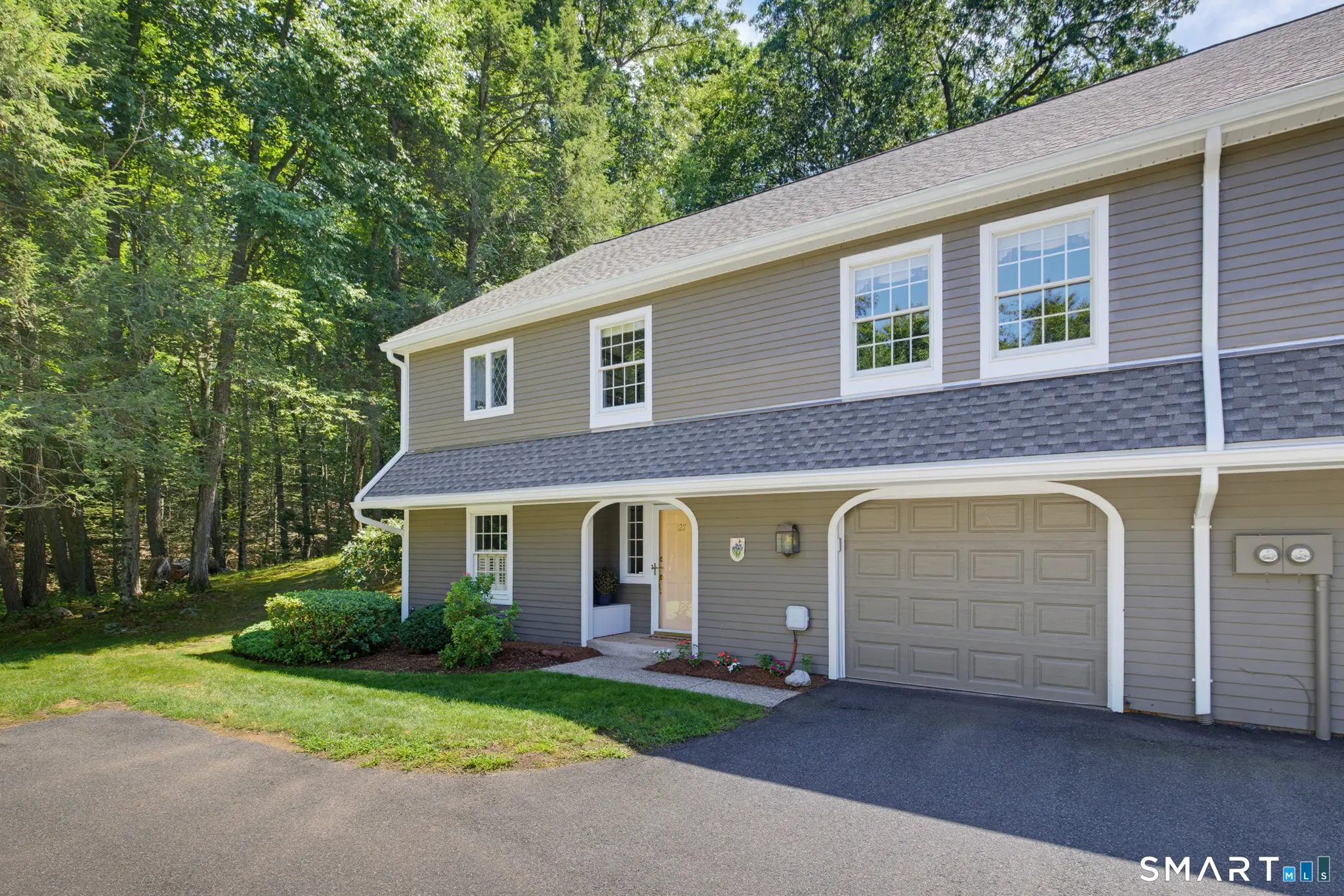 127 South Mill Drive 127, Glastonbury