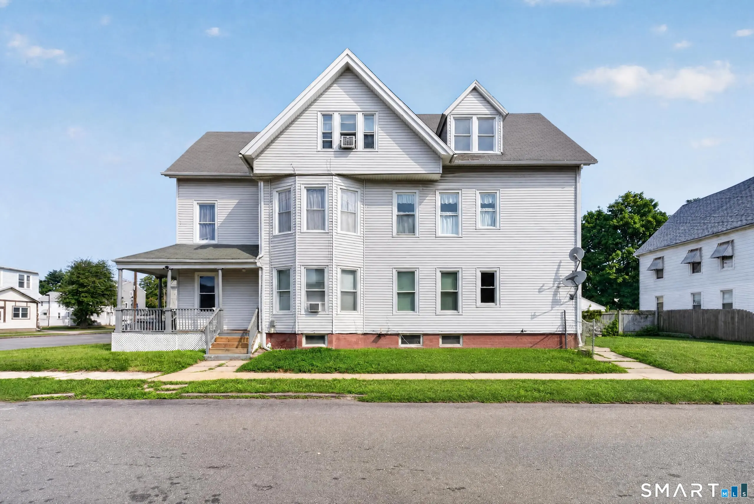 225 Campbell Avenue, West Haven
