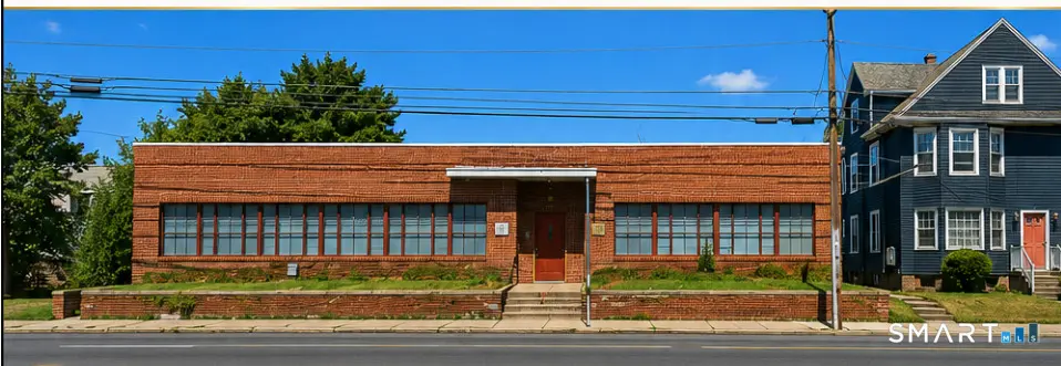 453 New Park Avenue, West Hartford