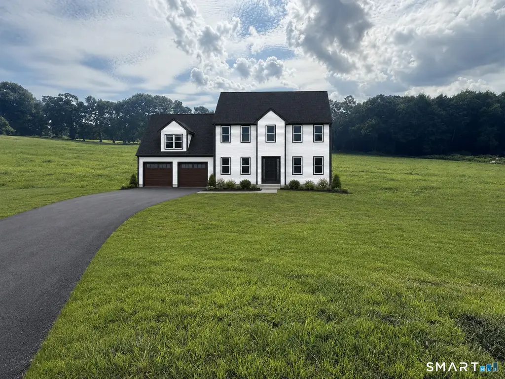 120 Mile Hill Road, Tolland