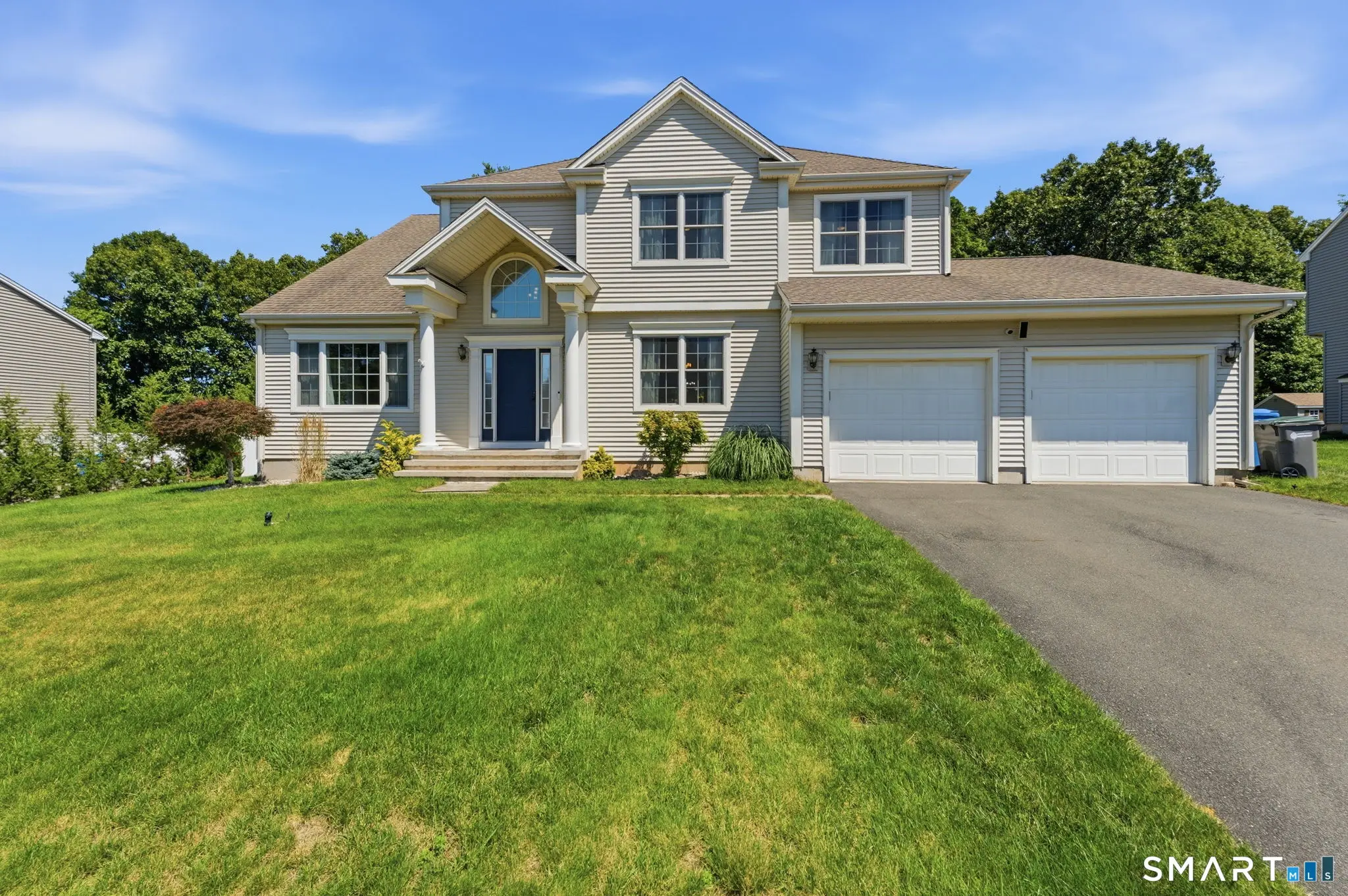 25 Saddle Hill Road, Manchester