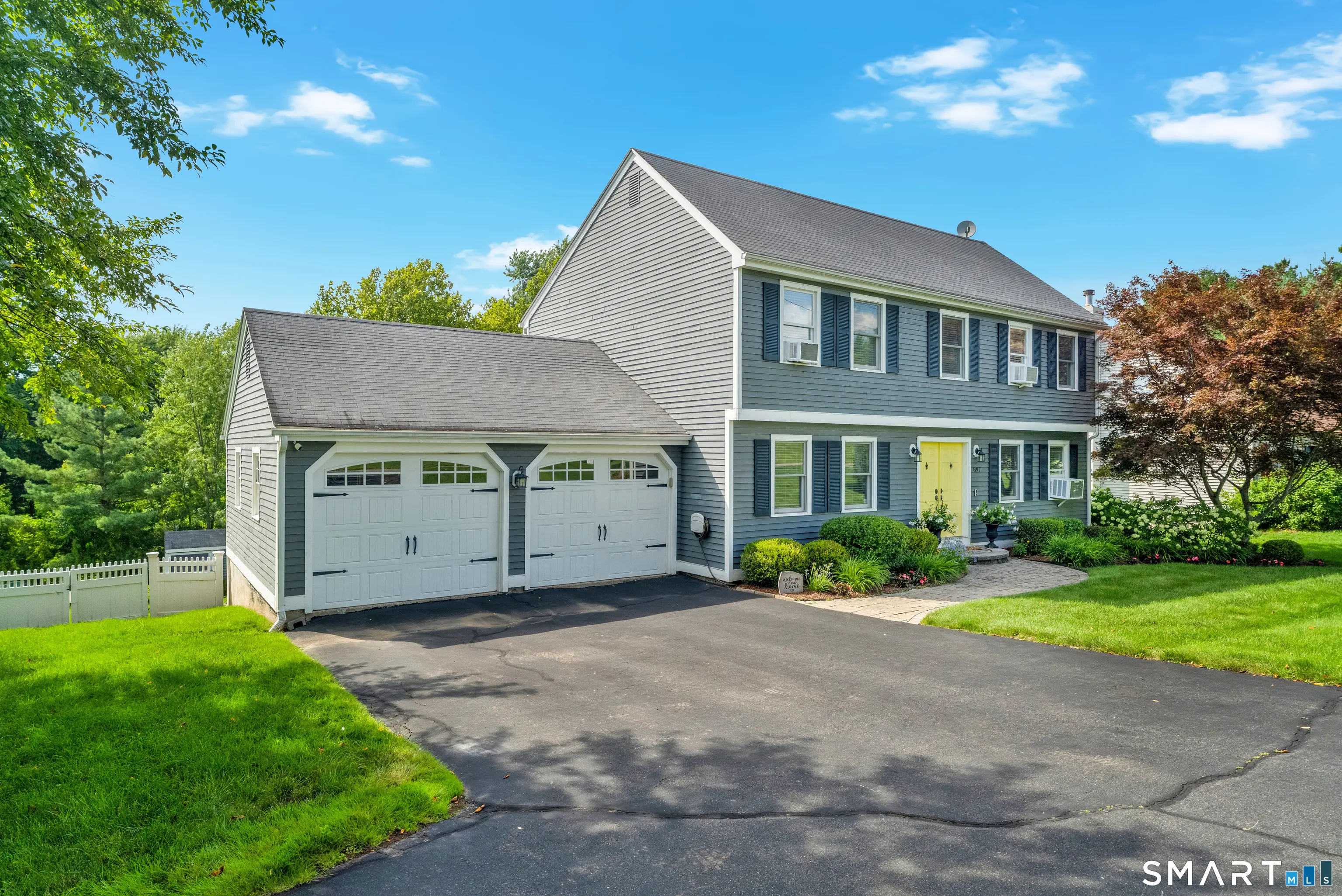 897 East Street, Middletown